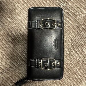 Coach Black Leather Buckle Wallet